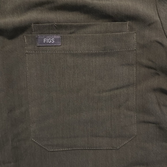 Figs | Technical Collection | scrub top | in moss green | size S - Picture 3 of 5